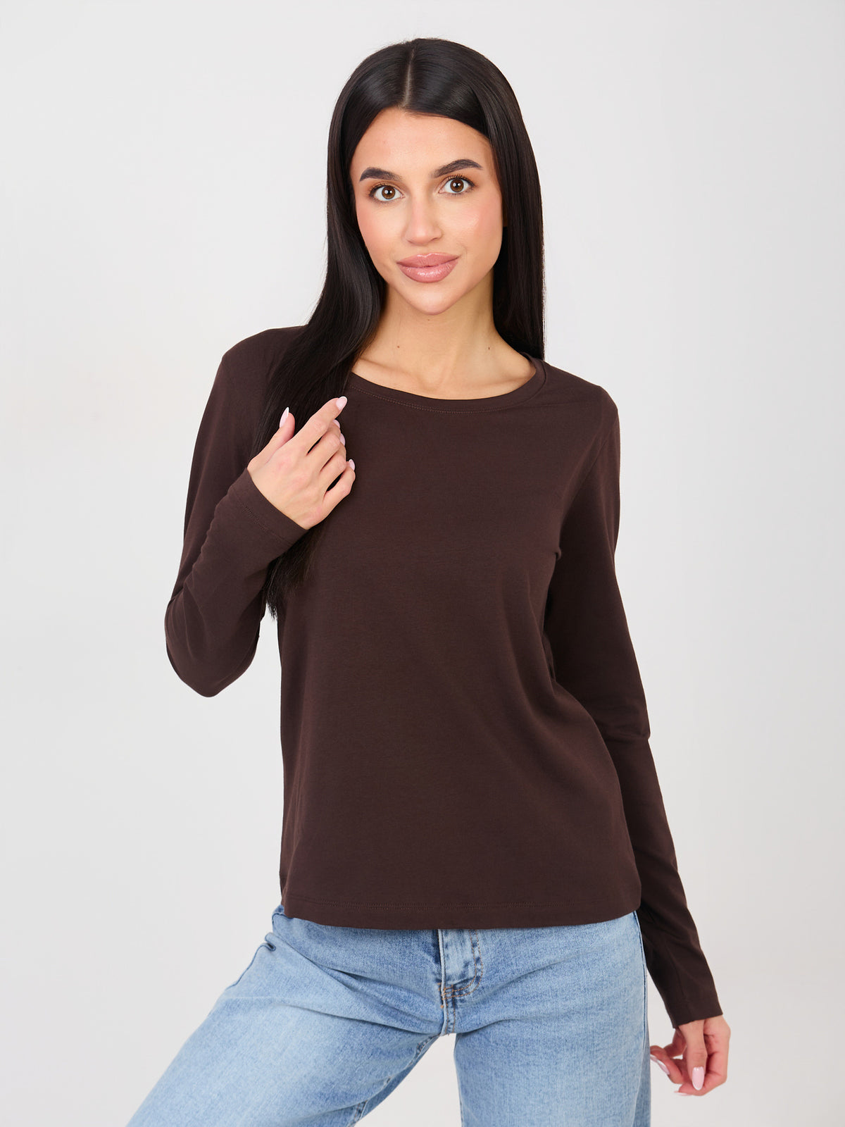 Ciemnobrązowy longsleeve basic z okrągłym dekoltem
